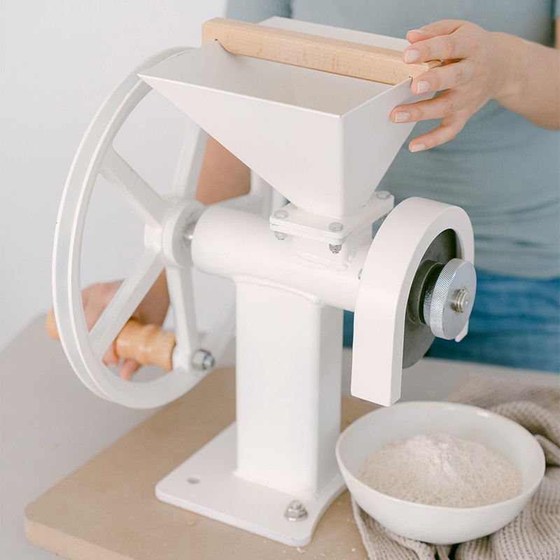 Madalga Hand Mill Classico - Image 2